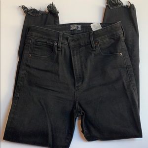 Abercrombie Simone High Rise Ankle Jean